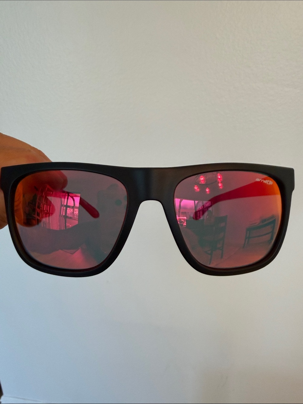 Arnette Red Temple Tip Sunglasses - Picture 6 of 8